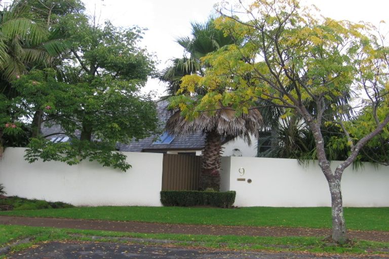 Photo of property in 9 Manor Park, Sunnyhills, Auckland, 2010