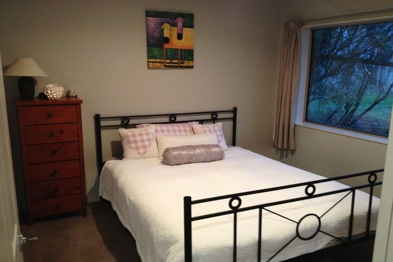 Photo of property in 93 Manuka Street, Stokes Valley, Lower Hutt, 5019