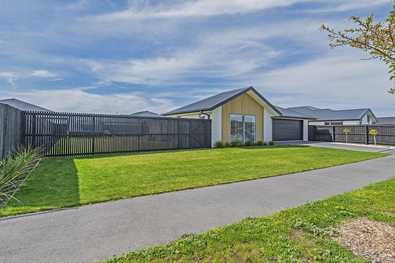 Photo of property in 3 Letitia Street, Burwood, Christchurch, 8083
