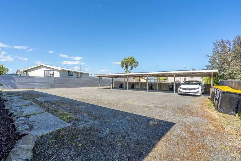 Photo of property in 366 Tay Street, Turnbull Thomson Park, Invercargill, 9810