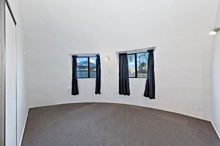 Photo of property in 2/59a Quinns Road, Shirley, Christchurch, 8013