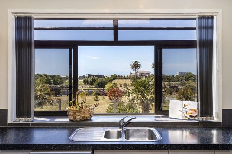 Photo of property in 22 Edgewater Place, Rarangi, Blenheim, 7273