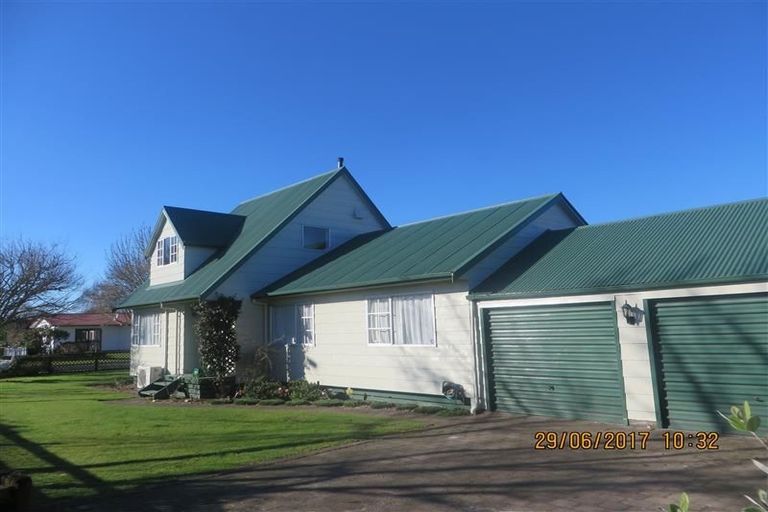 Photo of property in 101 Oakfield Crescent, Pukete, Hamilton, 3200