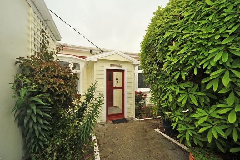 Photo of property in 12 Fernhill Terrace, Wadestown, Wellington, 6012