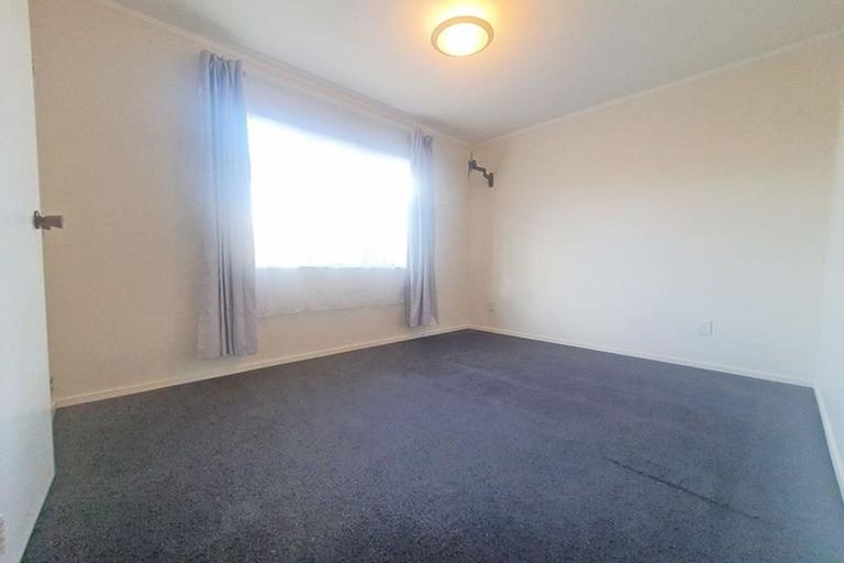 Photo of property in 10 Topaz Place, Wiri, Auckland, 2104