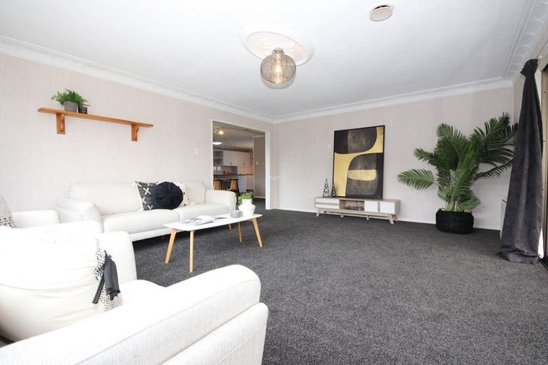 Photo of property in 80 Kildare View, Waikiwi, Invercargill, 9810