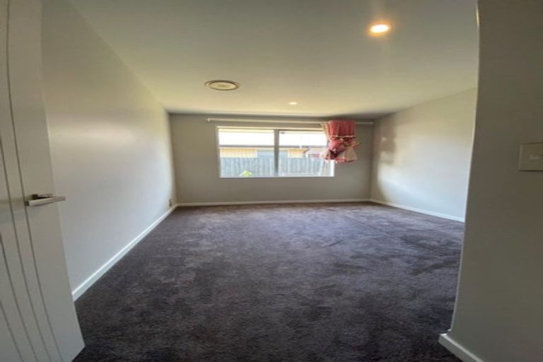 Photo of property in 27 Winfield Drive, Wigram, Christchurch, 8042