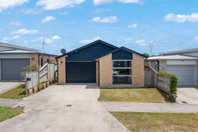 Photo of property in 32 Tawhiti Road, Pukekohe, 2120