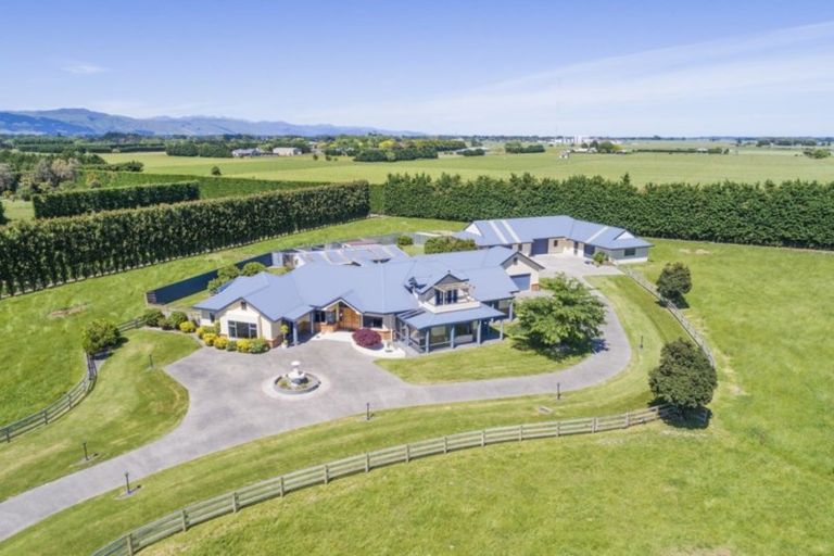 Photo of property in 12 White Horse Drive, Westbrook, Palmerston North, 4475