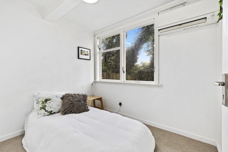Photo of property in 29b North Terrace, Kelburn, Wellington, 6012