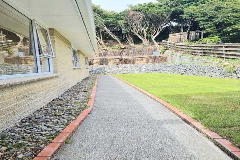 Photo of property in 27 Cortina Avenue, Johnsonville, Wellington, 6037