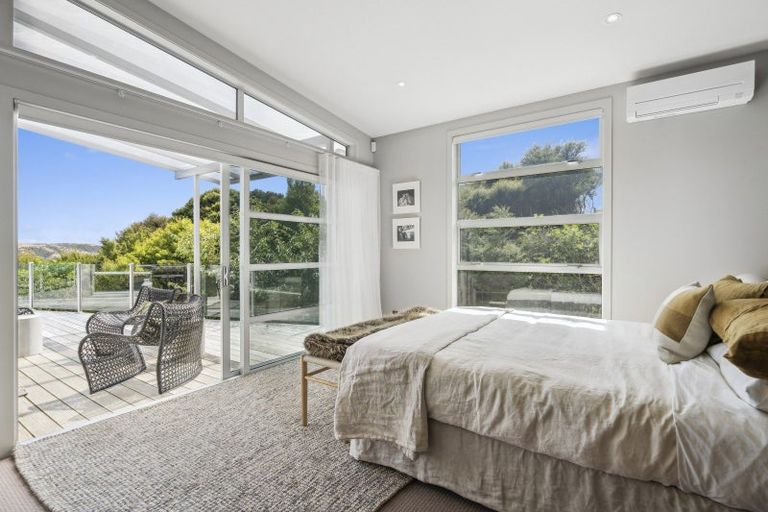 Photo of property in 14 Dornoch Place, Papakowhai, Porirua, 5024