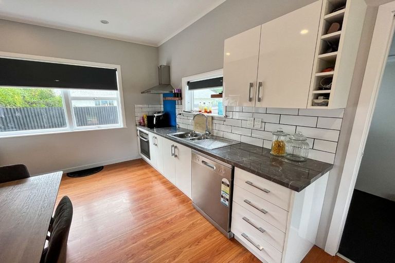 Photo of property in 868 Main North Road, Belfast, Christchurch, 8051