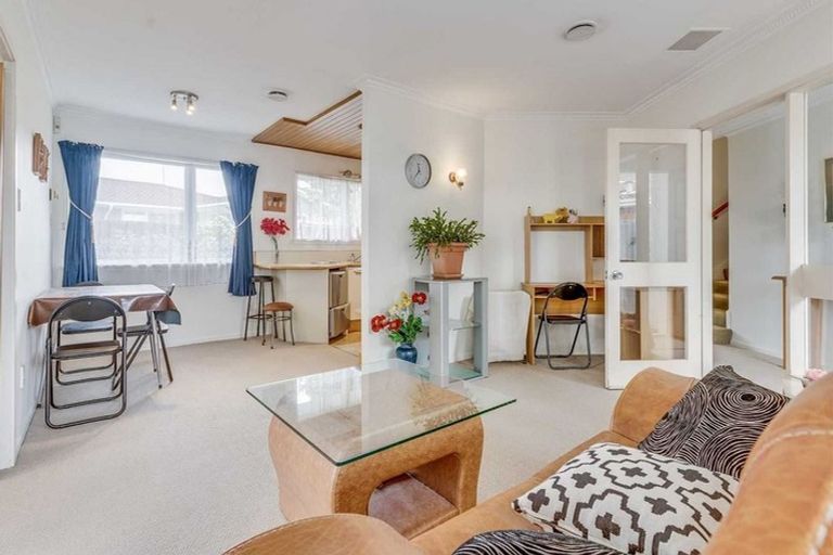 Photo of property in 335 Waimairi Road, Ilam, Christchurch, 8041