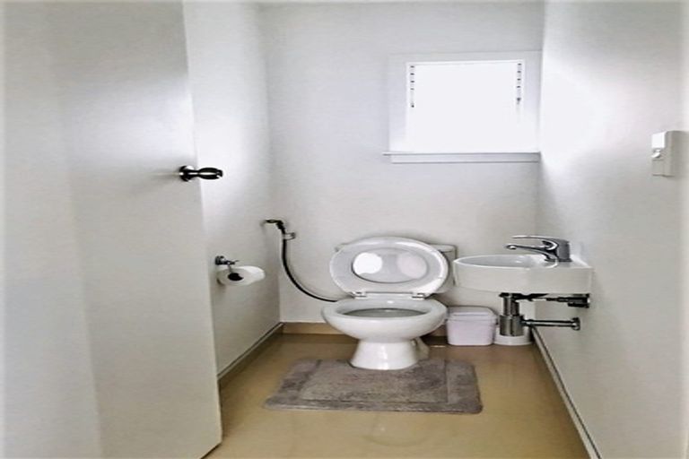 Photo of property in 20 Fenchurch Street, Northcote, Christchurch, 8052