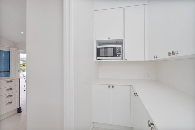 Photo of property in 17 Waitotara Way, Whitianga, 3510