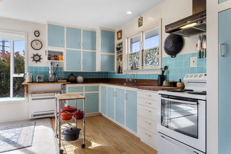 Photo of property in 10 Cheam Street, Dallington, Christchurch, 8061