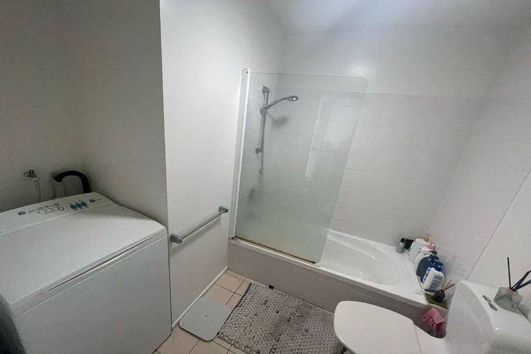 Photo of property in The Grange, 82/92 Bush Road, Albany, Auckland, 0632