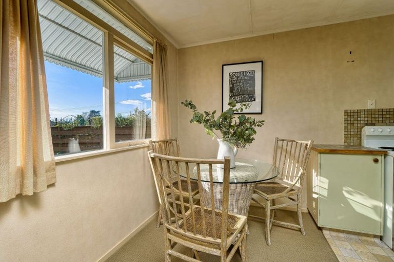 Photo of property in 47 Reynolds Road, Havelock North, 4130