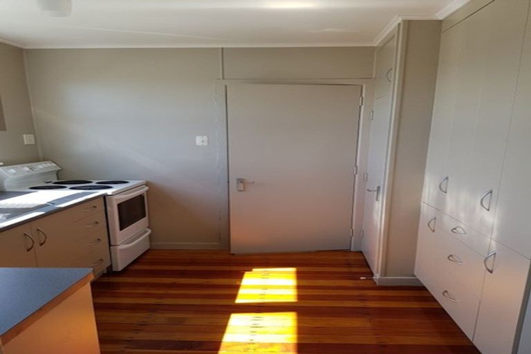 Photo of property in 3/53 Young Street, New Plymouth, 4310