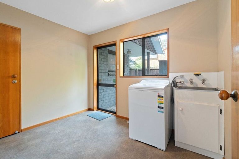 Photo of property in 11 Briarmont Street, Avondale, Christchurch, 8061
