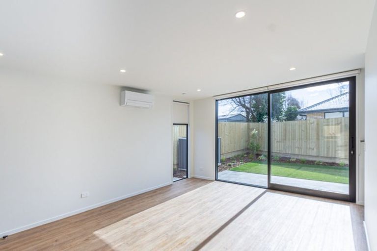 Photo of property in 5/15 Cargill Place, Richmond, Christchurch, 8013