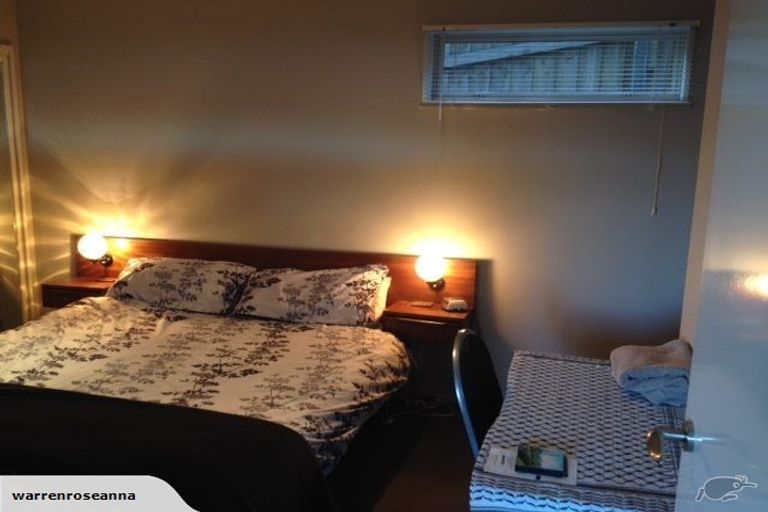 Photo of property in 10 Kaikomako Place, Cass Bay, Lyttelton, 8082