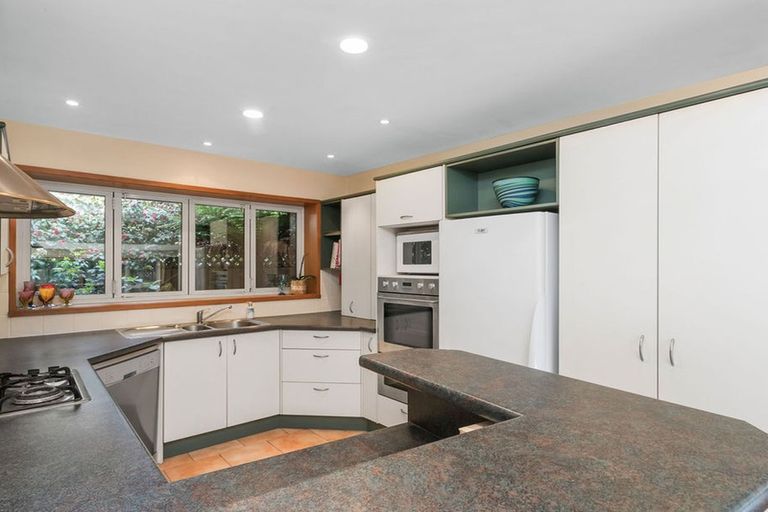 Photo of property in 1 Merton Place, Bryndwr, Christchurch, 8053