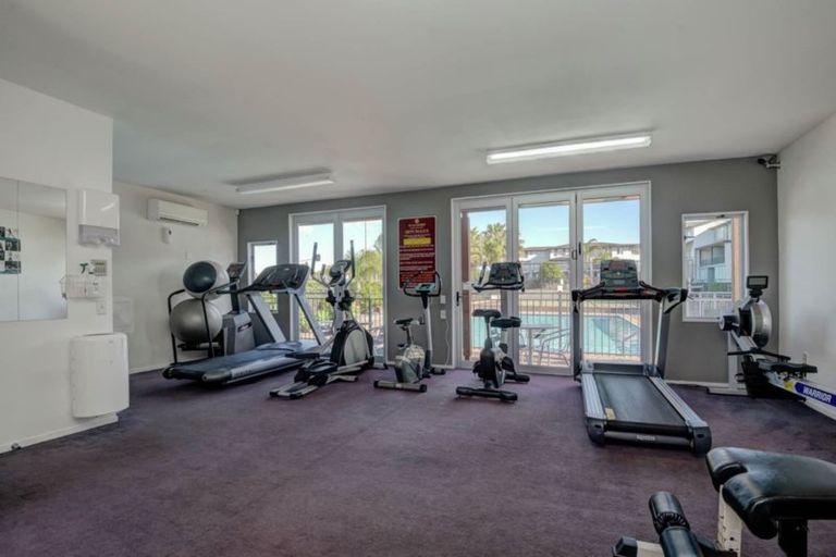 Photo of property in 6/1 Opito Way, East Tamaki, Auckland, 2013