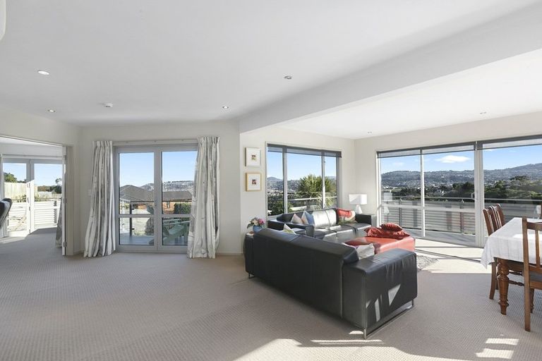 Photo of property in 3 Portland Place, Shiel Hill, Dunedin, 9013