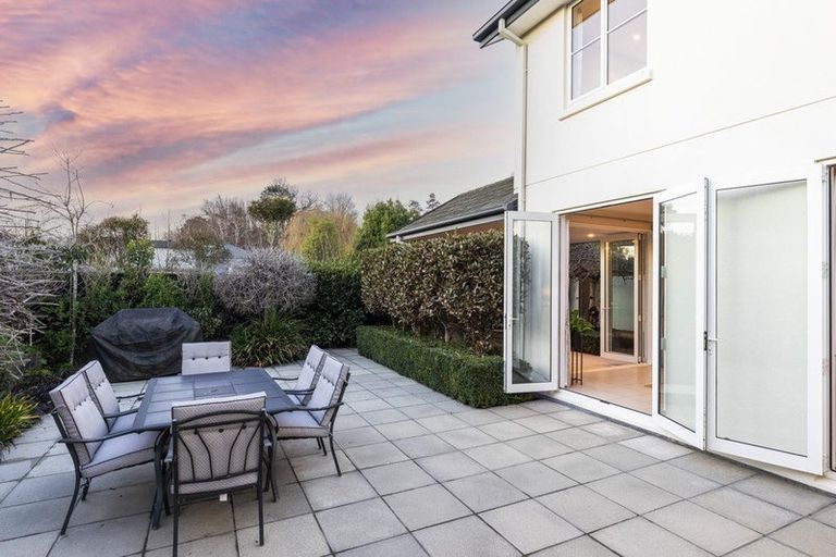 Photo of property in 16 Worsleys Road, Cracroft, Christchurch, 8025