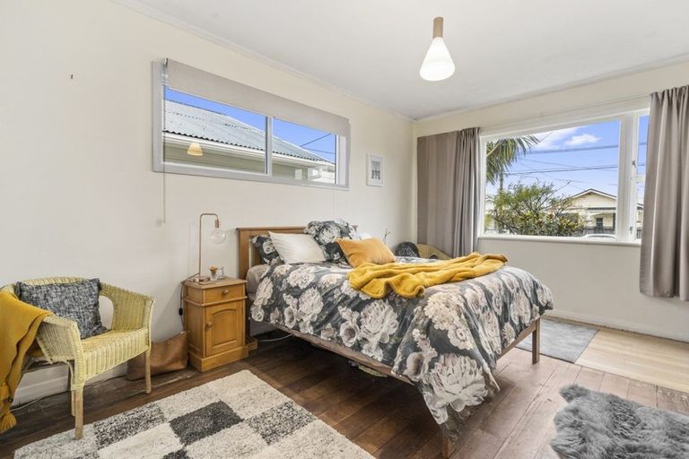 Photo of property in 82 Ross Street, Kilbirnie, Wellington, 6022