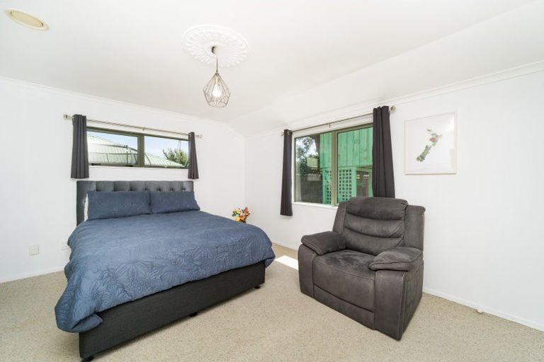 Photo of property in 20 Parnell Heights Drive, Kelvin Grove, Palmerston North, 4414