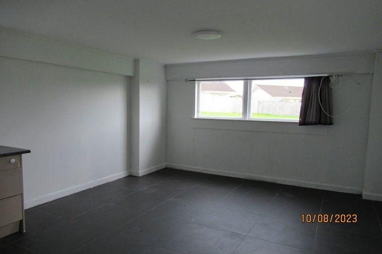 Photo of property in 55a View Road, Henderson, Auckland, 0612