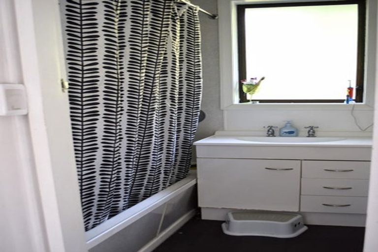 Photo of property in 22 Quarry Road, Green Island, Dunedin, 9018