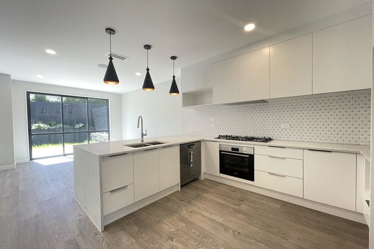 Photo of property in 355d Beach Road, Campbells Bay, Auckland, 0630