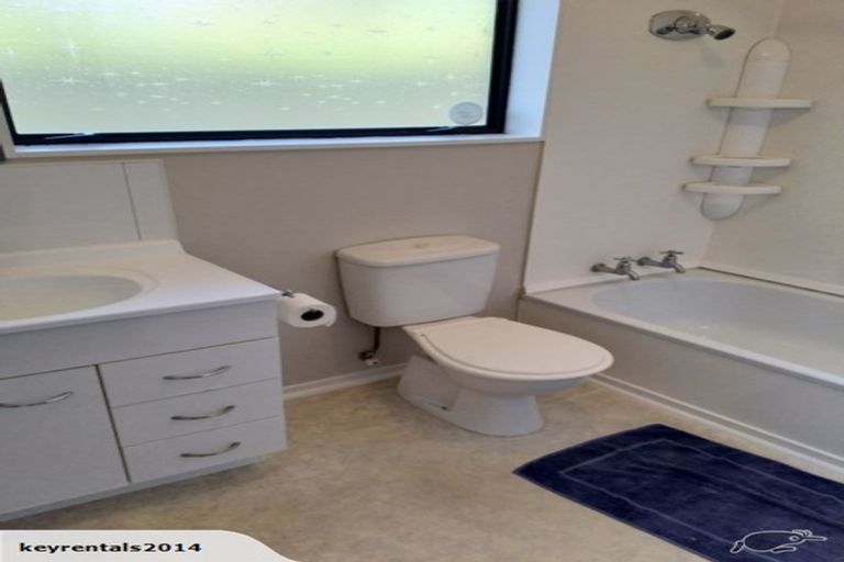 Photo of property in 1/12 Malone Road, Waterloo, Lower Hutt, 5011