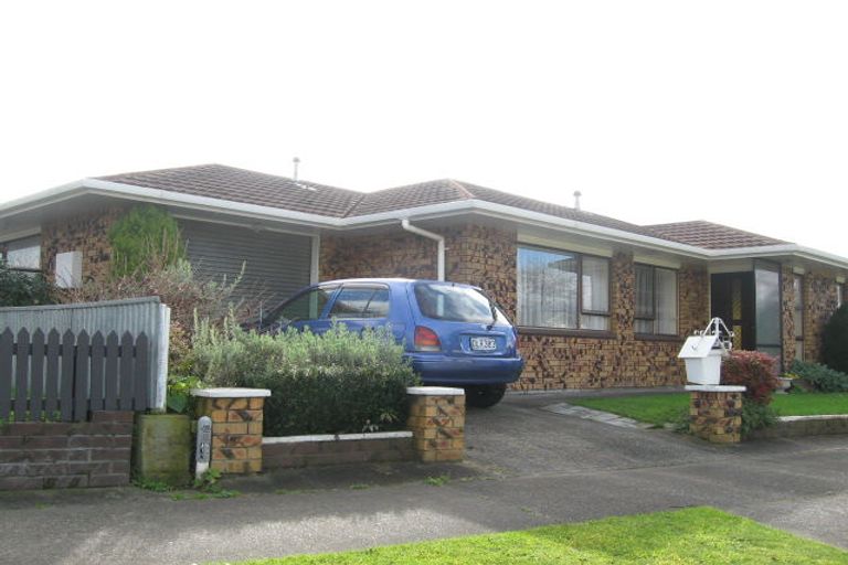 Photo of property in 11b Woodfield Avenue, Roslyn, Palmerston North, 4414