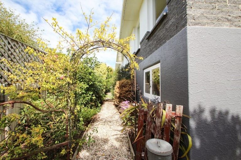 Photo of property in 27 Hull Street, South Hill, Oamaru, 9400