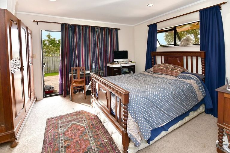 Photo of property in 49c Parakai Avenue, Parakai, 0830