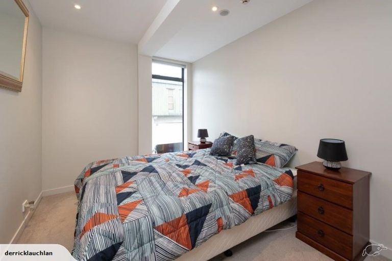 Photo of property in Nouvo Apartments, 2j/21 Rugby Street, Mount Cook, Wellington, 6021