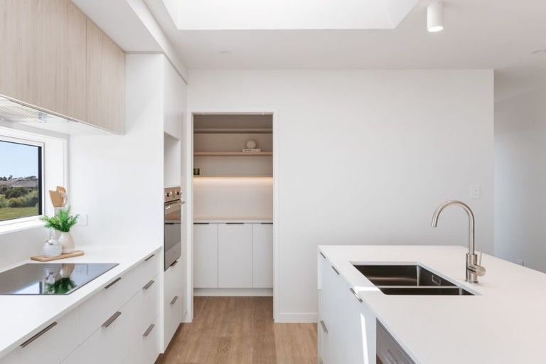 Photo of property in 10 Rehua Way, Papamoa, 3118