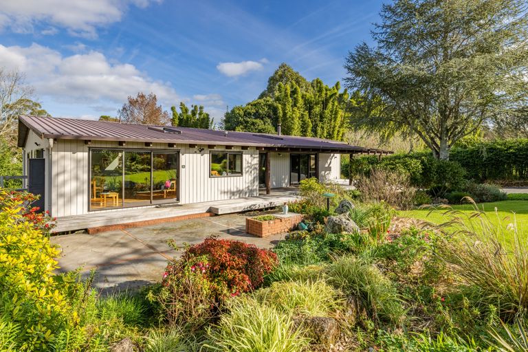 Photo of property in 21 Kendall Road, Kerikeri, 0230