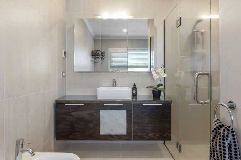 Photo of property in 20 Mapleham Drive, Pegasus, 7612