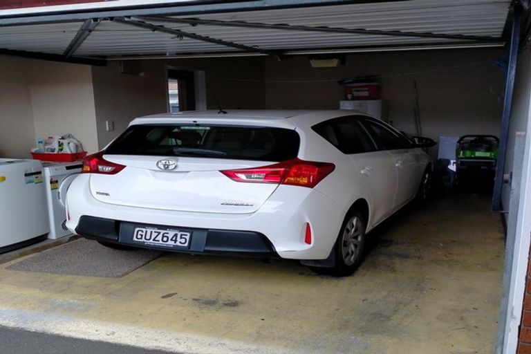 Photo of property in 2/36 Lyndon Street, Riccarton, Christchurch, 8041