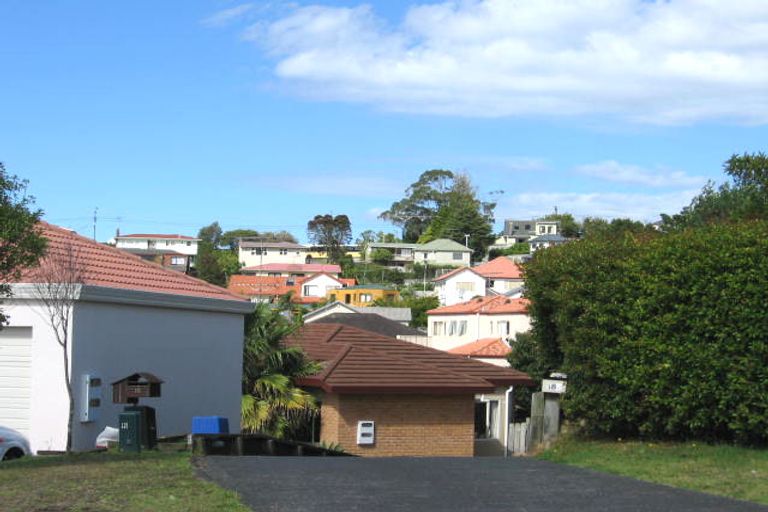 Photo of property in 18a Jacanas Place, Unsworth Heights, Auckland, 0632