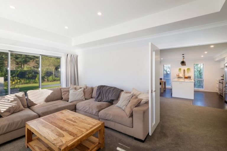 Photo of property in 16 Flaxgrove Place, Parklands, Christchurch, 8083