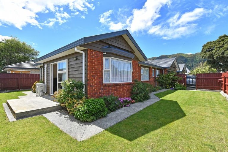 Photo of property in 17 Grenville Street, Waiwhetu, Lower Hutt, 5010