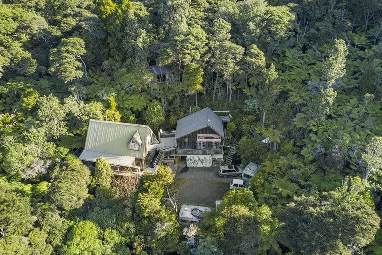 Photo of property in 19 Te Tuhi Road, Raglan, 3297