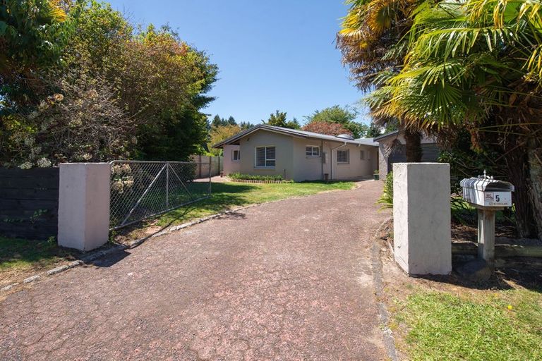 Photo of property in 5 Mildred Place, Springfield, Rotorua, 3015